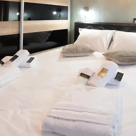 Oltenia George Enescu Apartment