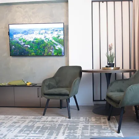 Oltenia George Enescu Apartment Craiova